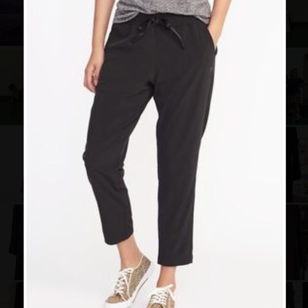 Semi Fitted All Day Pants